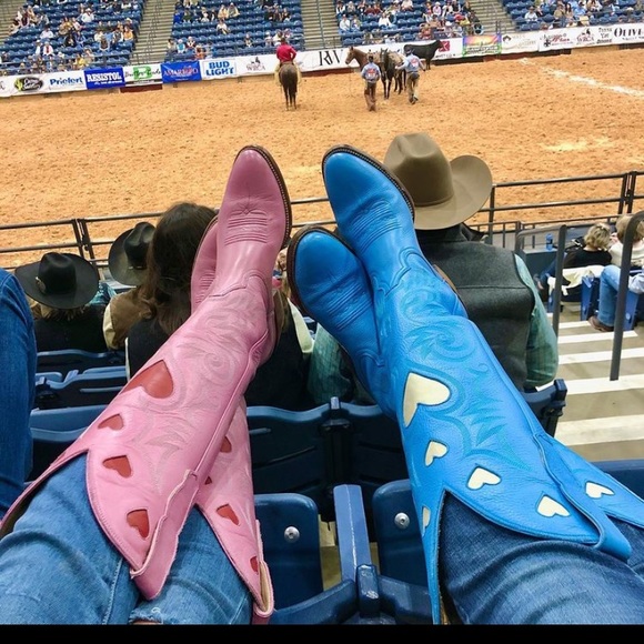 Meet your Posher, Trish - Picture 4 of 7